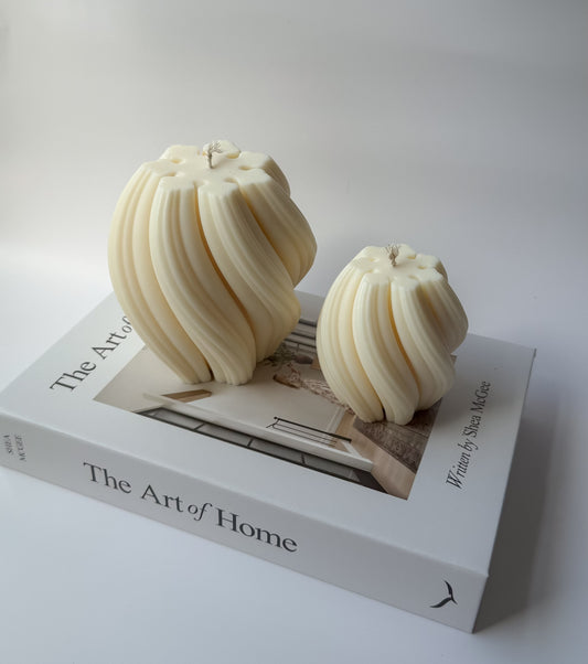 Lumière Swirls - Sculptural Candle