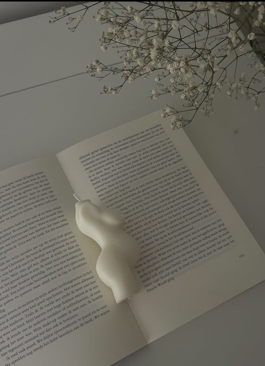 Mommy - Sculptural Maternity Candle