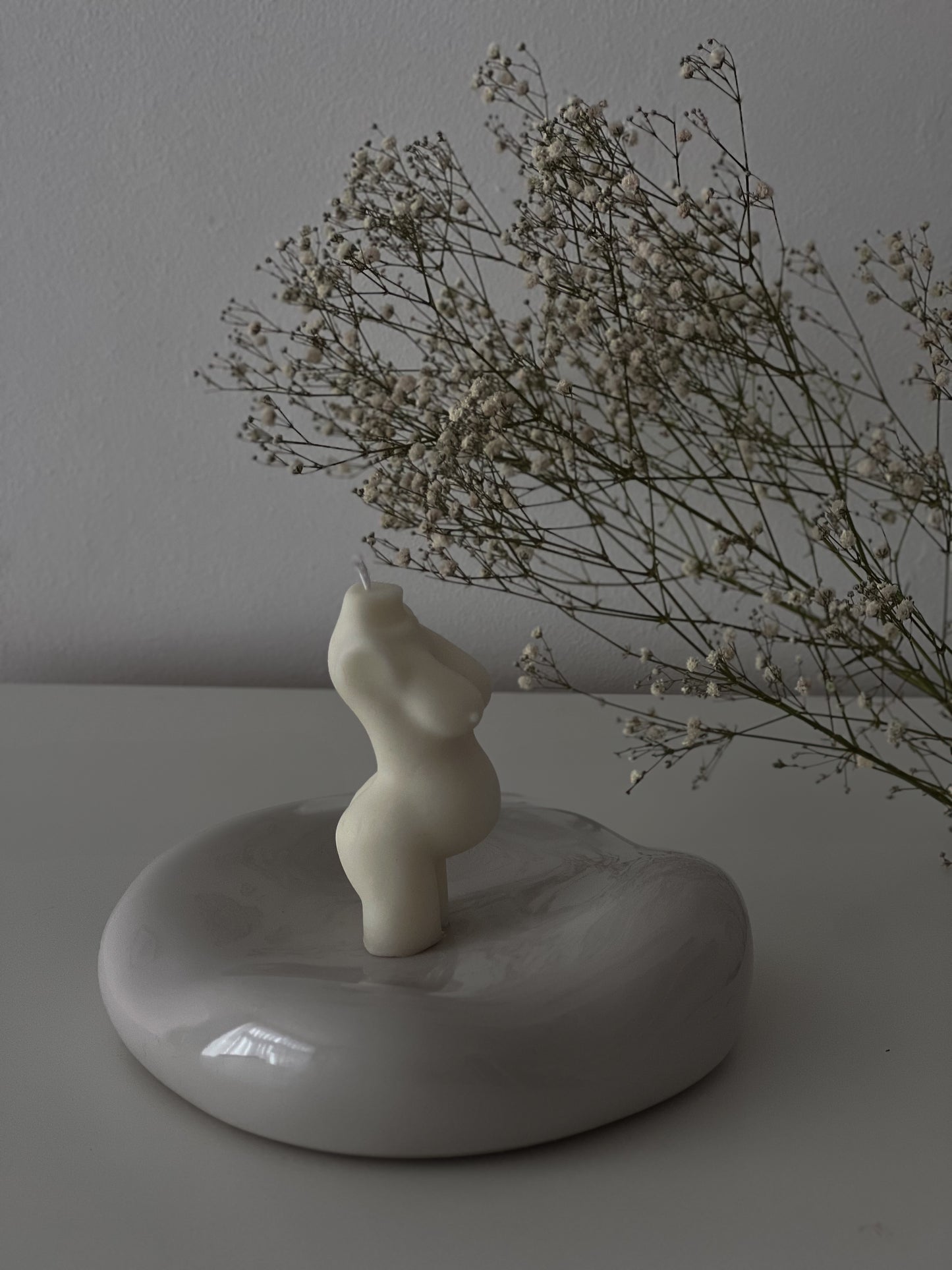 Mommy - Sculptural Maternity Candle