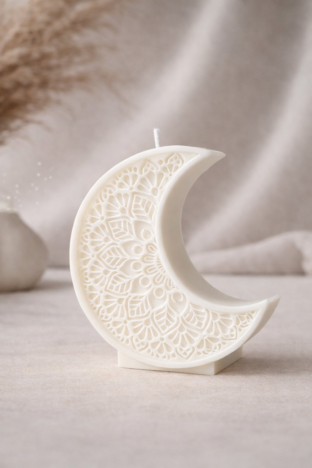 Crescent Moon Candle - Ramadan Collection