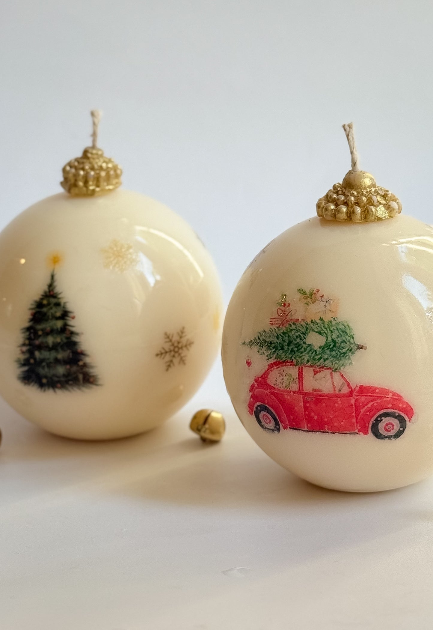 The Christmas Ornament Candle